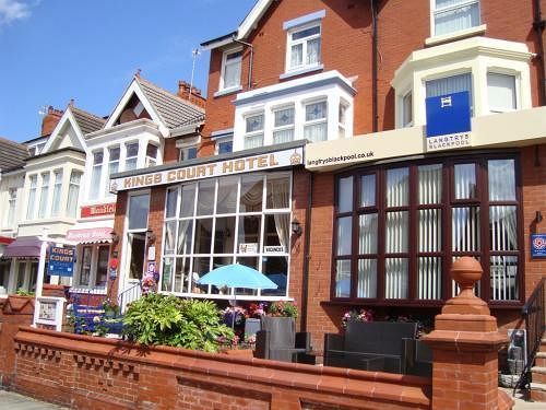 Kings Court Families & Couples Bed & Breakfast Blackpool Exterior photo